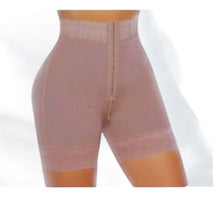 Diva Contour Elite – Sculpting High-Compression Shaper Short with Zipper