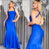 Vestido largo de satén con corte sirena y escote cruzado en la espalda