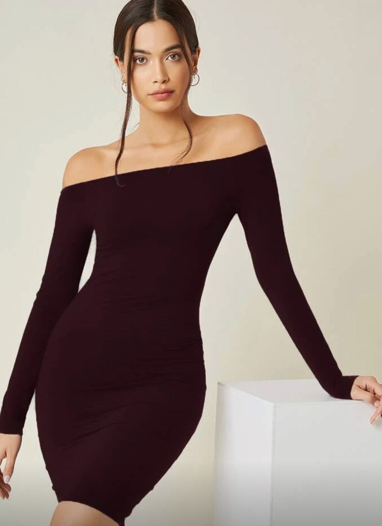 Mis Divas Fashion – Off Shoulder Long Sleeve Bodycon Dress